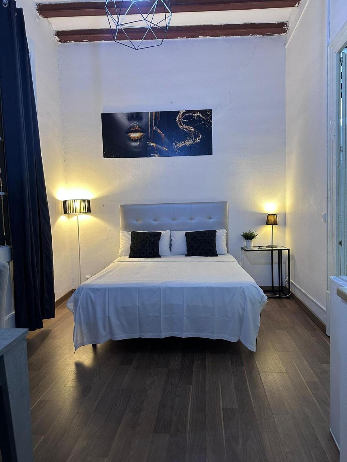 Central Cozy Suite Барселона Екстериор снимка